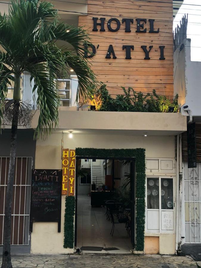 D'atyi 10 Avenue Inn Playa del Carmen